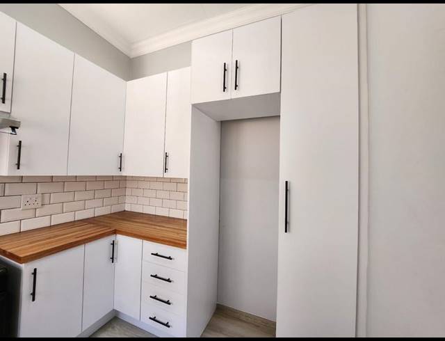 1 BEDROOM PROPERTY TO RENT IN SELECTION PARK